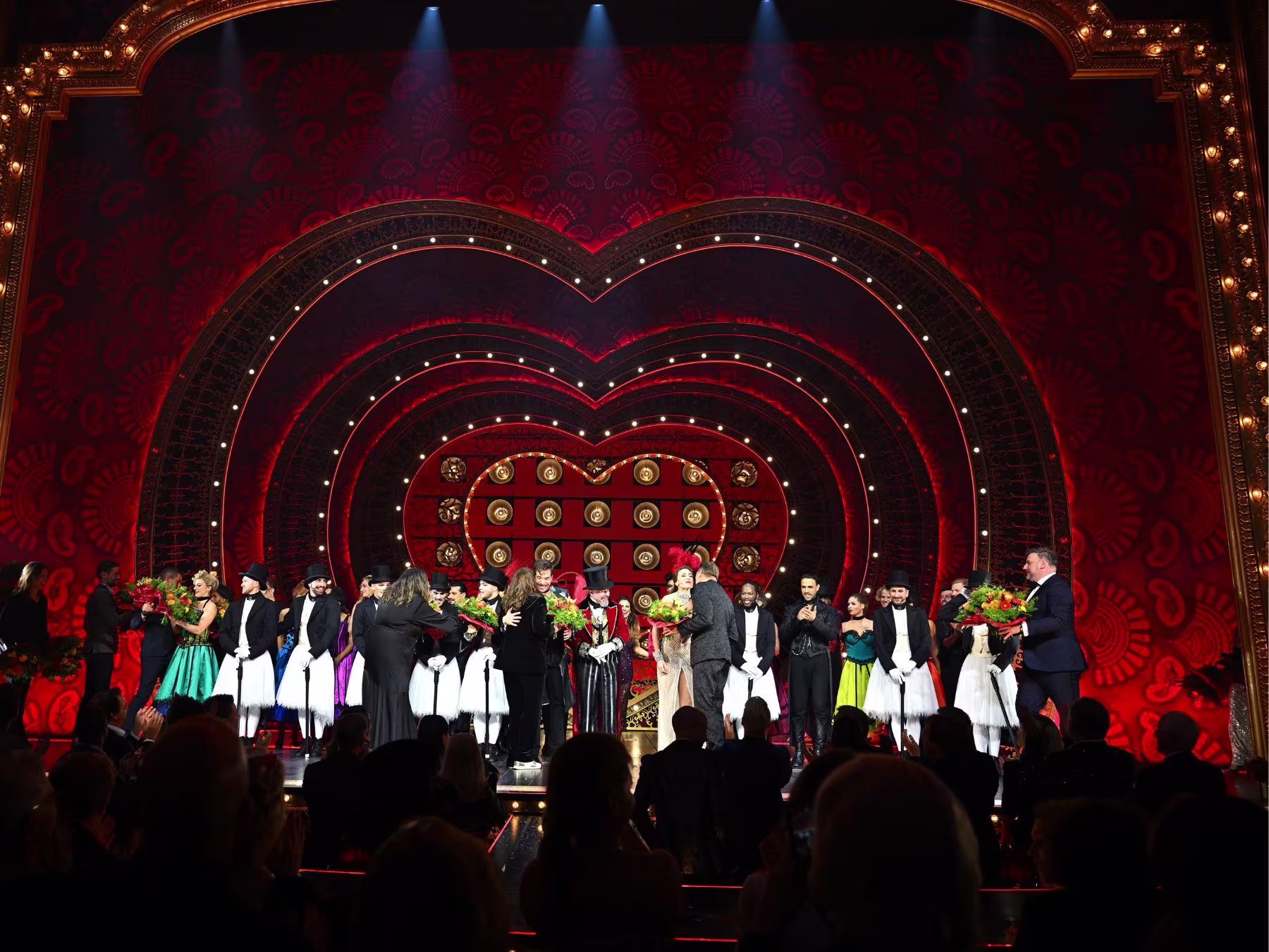 Moulin Rouge! Das Musical Premiere Bühne