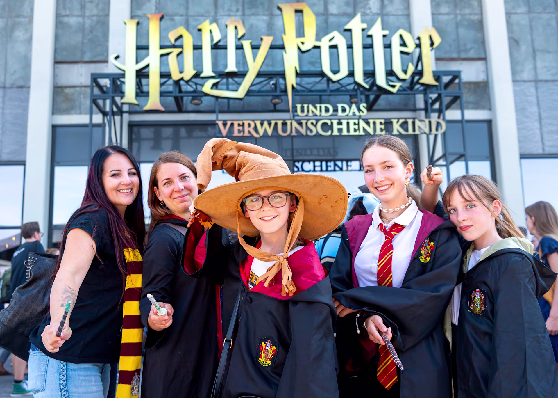 Potter Fans auf dem "Back to Hogwarts" Fan-Event | Foto: Ulrich Schaarschmidt