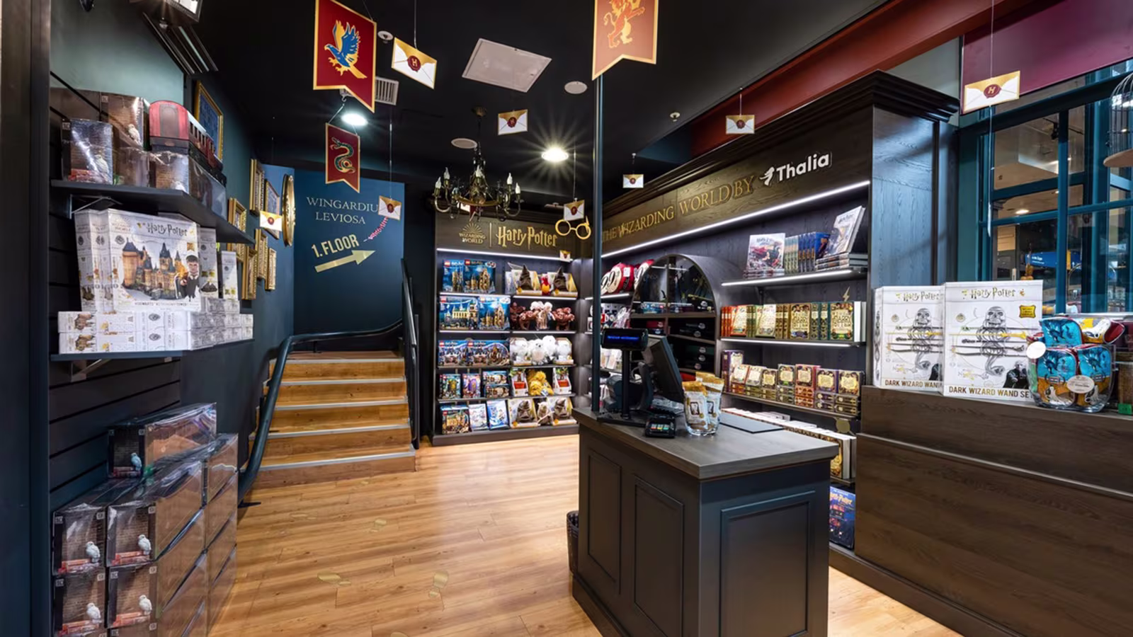 Der Wizarding World Shop by Thalia in Hamburg von innen