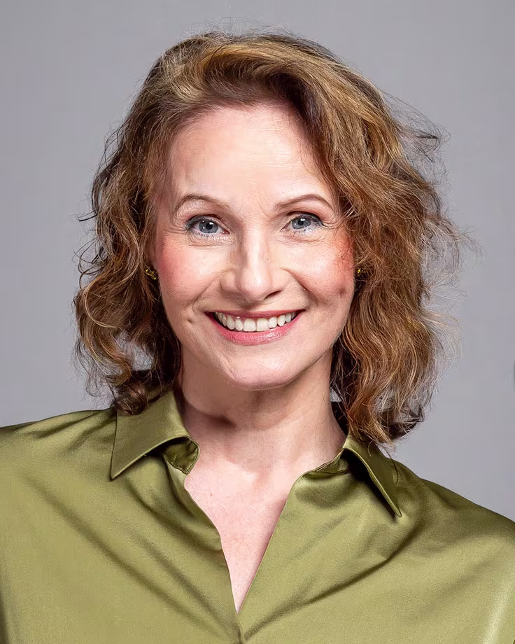 harry-potter-cast-karin-seyfried-736x920-2025