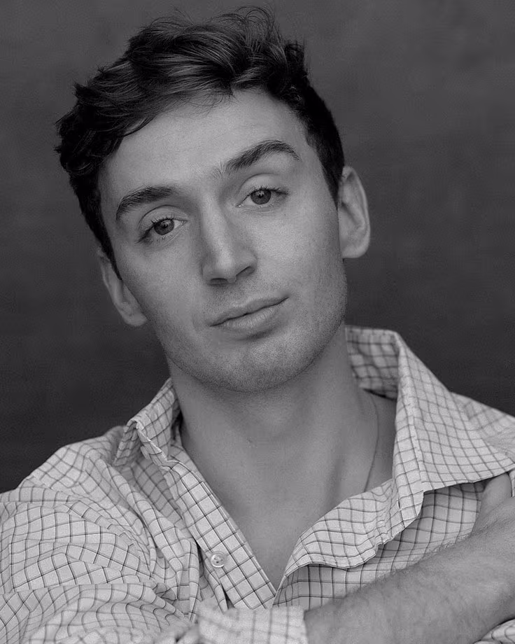 Porträt des Starlight Express Darstellers Nathan Pearce