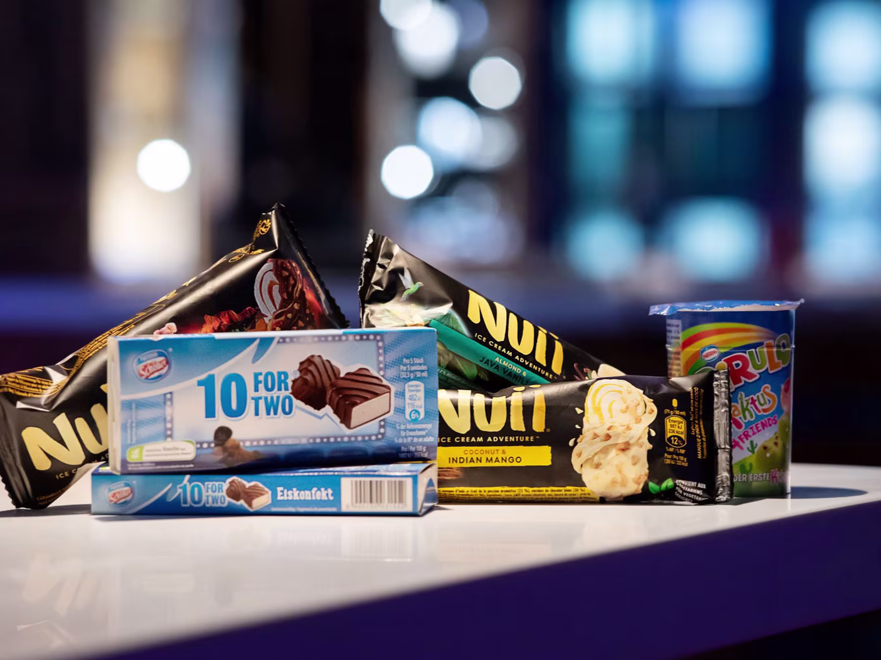 capitol-theater-image-galerie-snacks-eis-1800x1350-2024