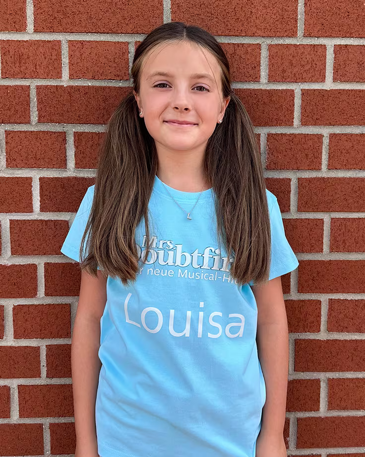 mrs-doubtfire-young-cast-Louisa-736x920-2025