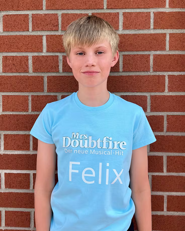 mrs-doubtfire-young-cast-Felix-736x920-2025