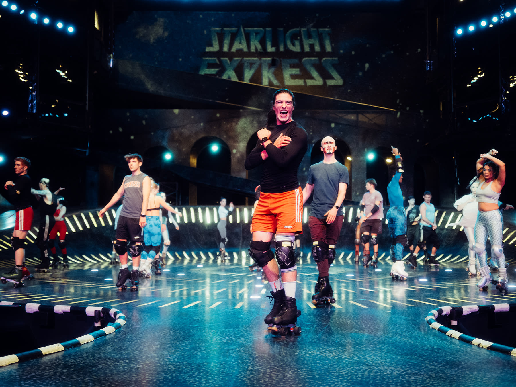 starlight-express-bildergalerie-02-skate warm-up-1800x1350-2024