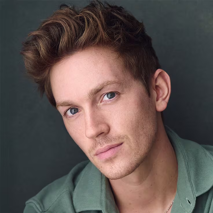 Headshot von Kinky Boots Cast-Mitglied Dan Partridge