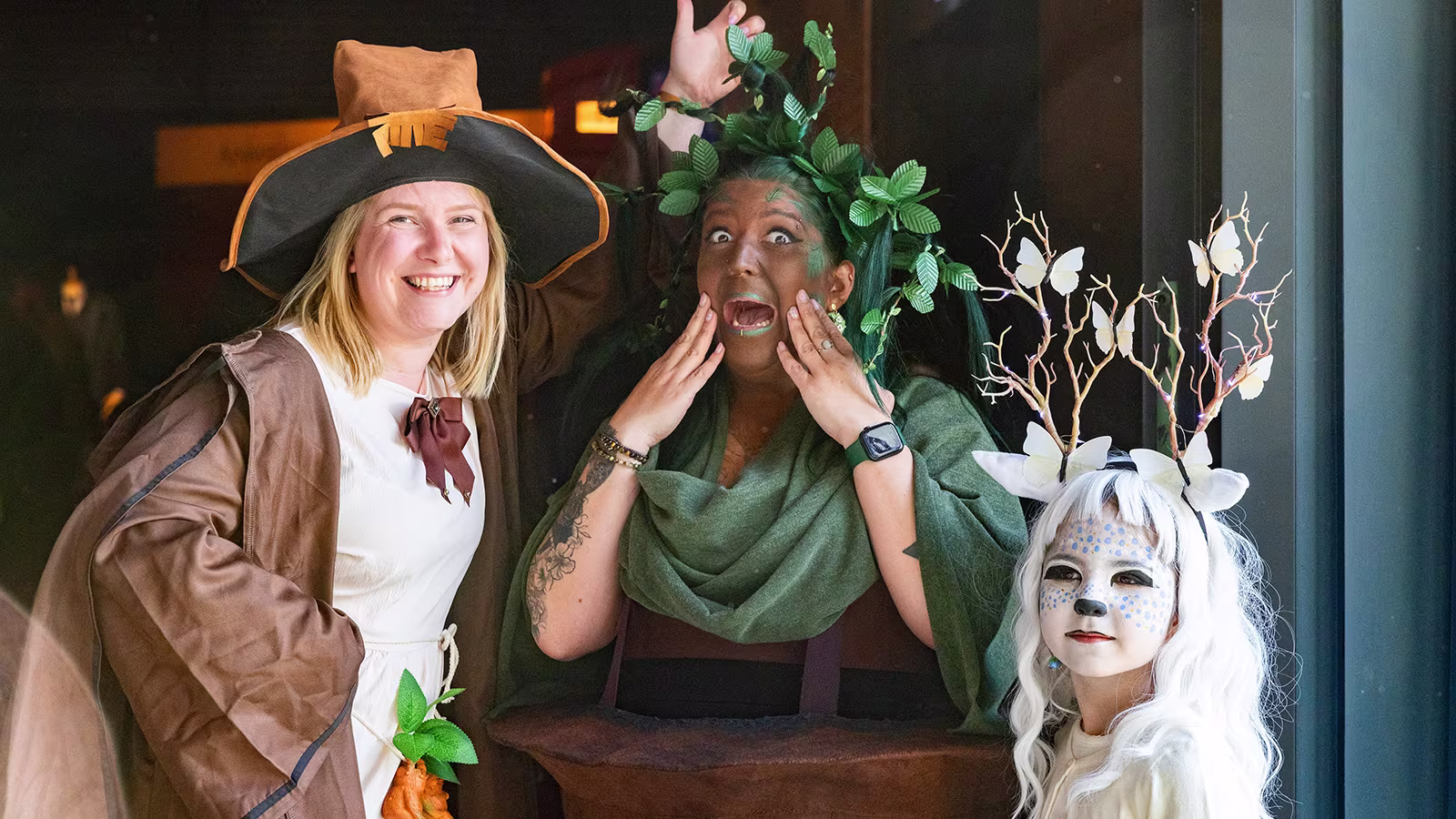 Harry Potter Hamburg Kostümwettbewerb, Besucher*innen als Professor Sprout, Alraune und Patronus
