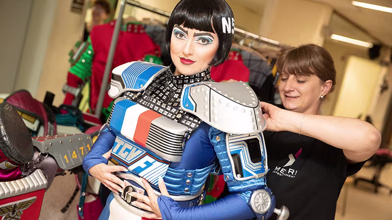 Starlight Express, Backstage bei den Kostümen