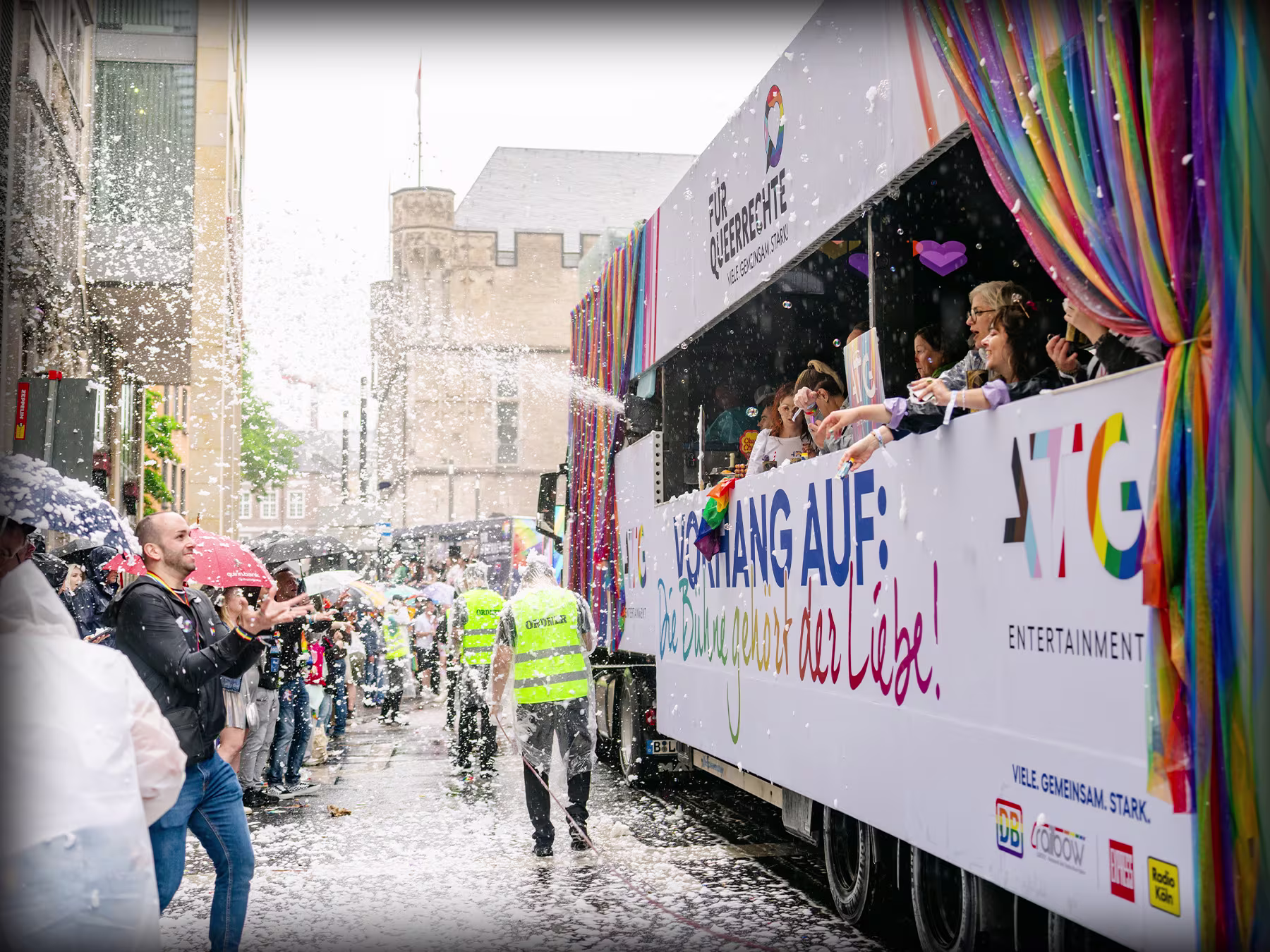 atg-entertainment-csd-pride-bildergalerie-01-1800x1350-2025
