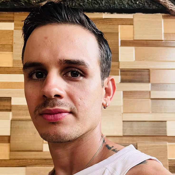 ballet-revolucion-cast-pavel-perez-yanez-736x736-2025