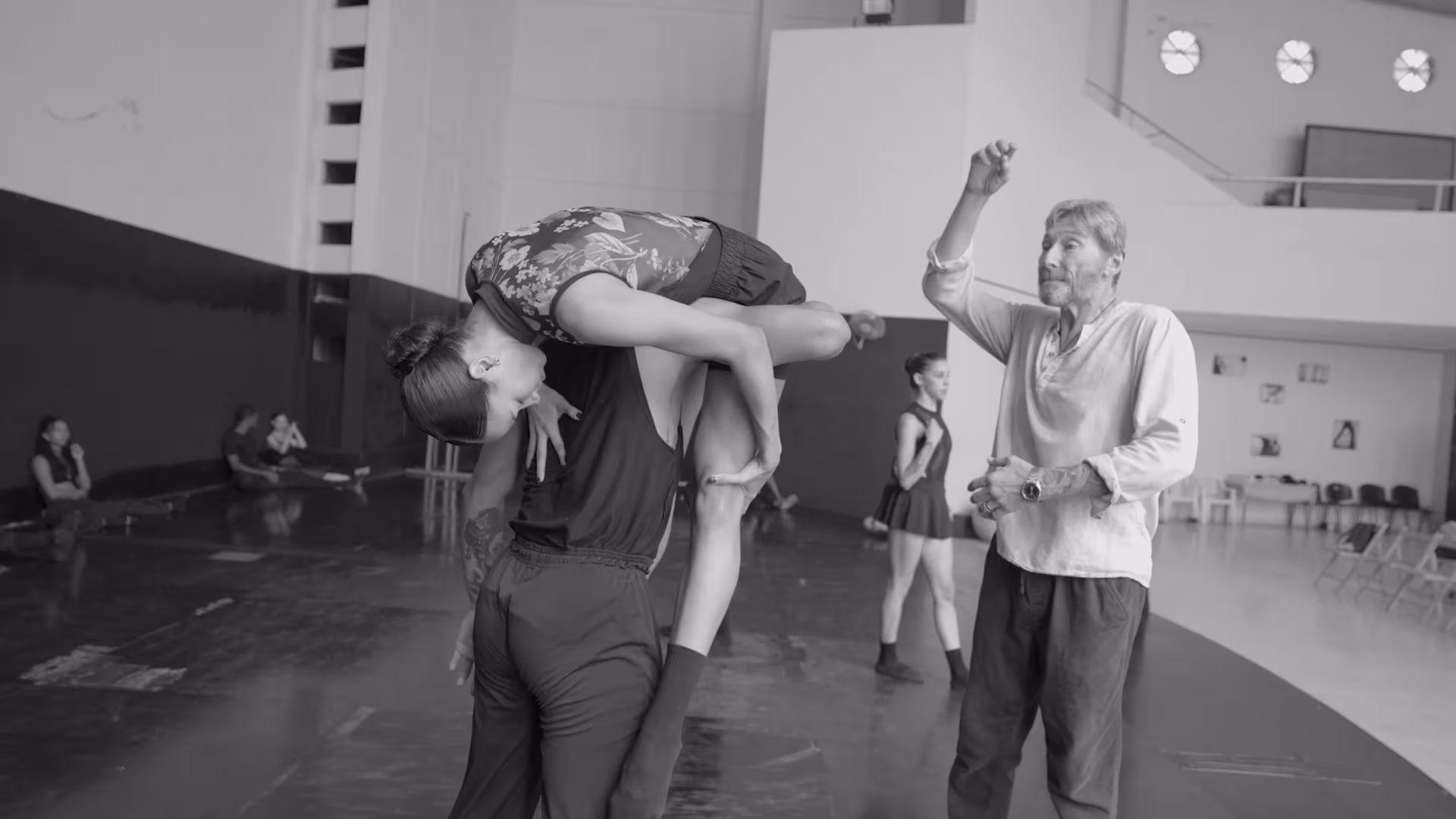 Ballet-Revolucion-Interview-Choreograf-Aaron-Cash-1920x1080-2025-youtube-video-thumb