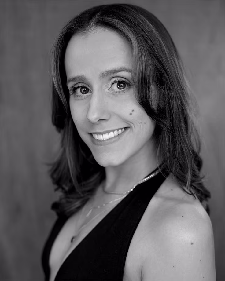 starlight-express-cast-Melanie-Dull-neu-credit-736x920-2025
