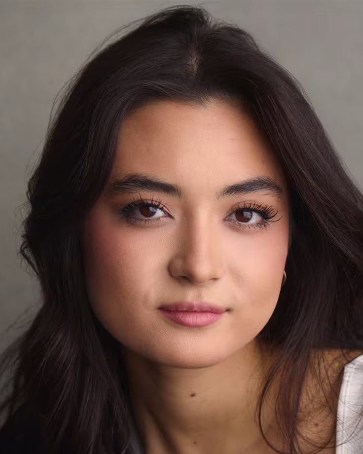 six-cast-Abi-Atchison-736x920-2025