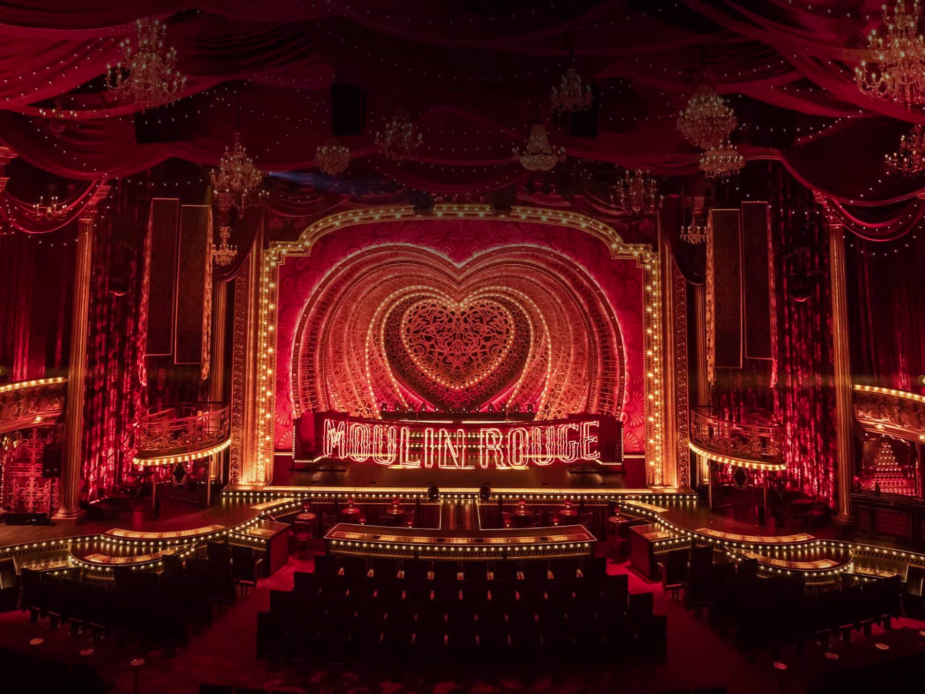 Der Theatersaal von Moulin Rouge! Das Musical 