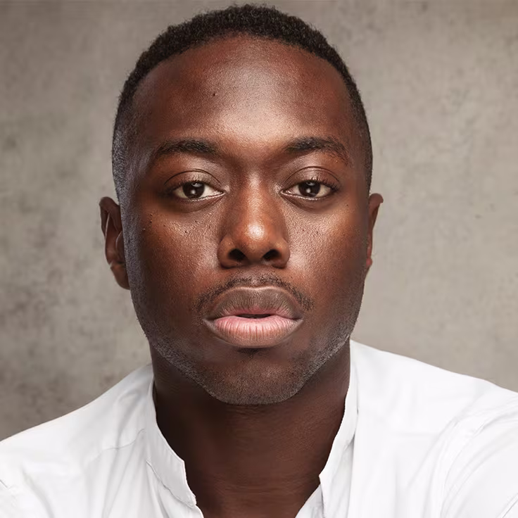 Headshot von Kinky Boots Cast-Mitglied Tosh Wanogho Maud