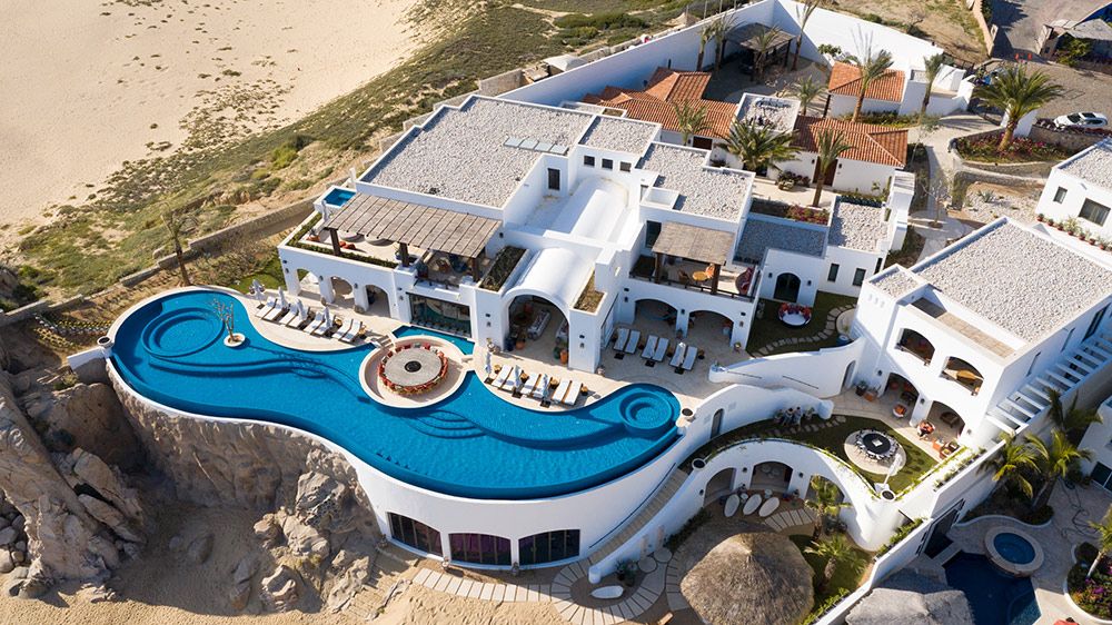 Luxury Homes in Cabo San Lucas - Image 1
