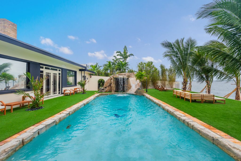 Los Angeles, Miami and Cabo Rentals Available This Summer - Image 20