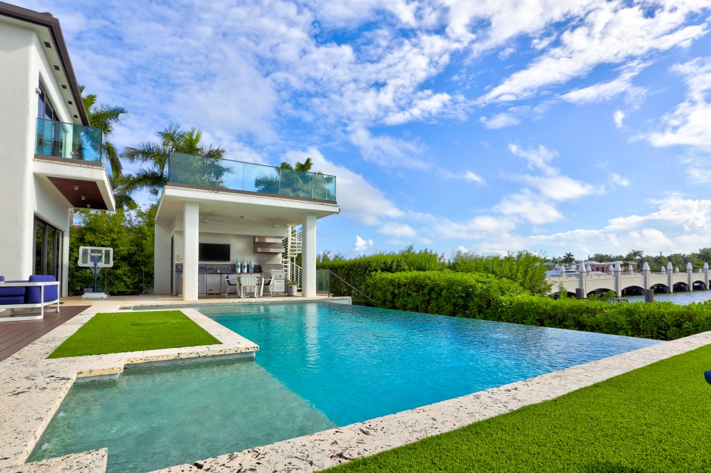 Miami Beach Rentals Available This June - Image 5