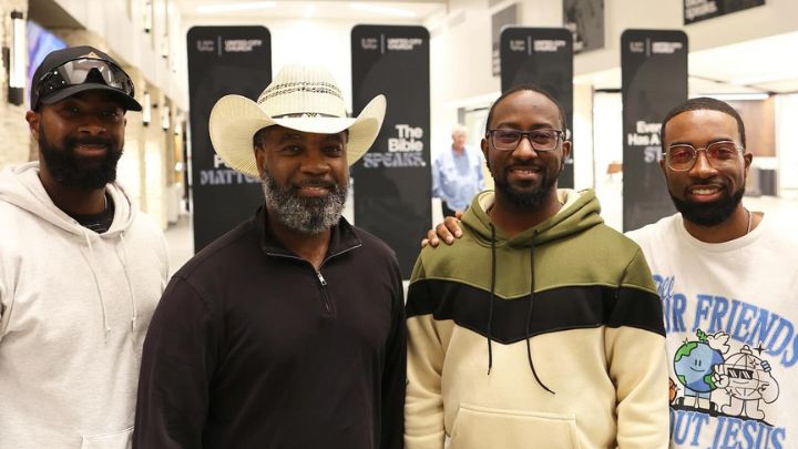 UC Groups - Gallery 3