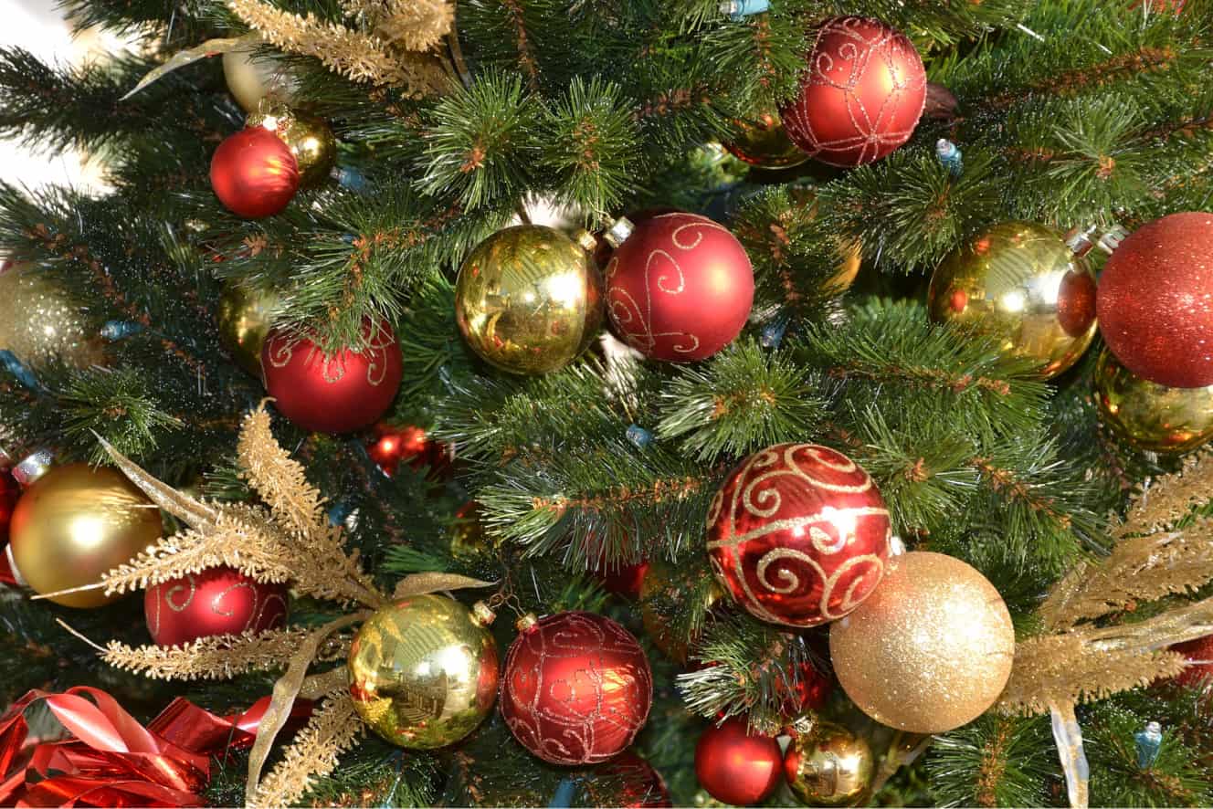 ornaments on a christmas tree