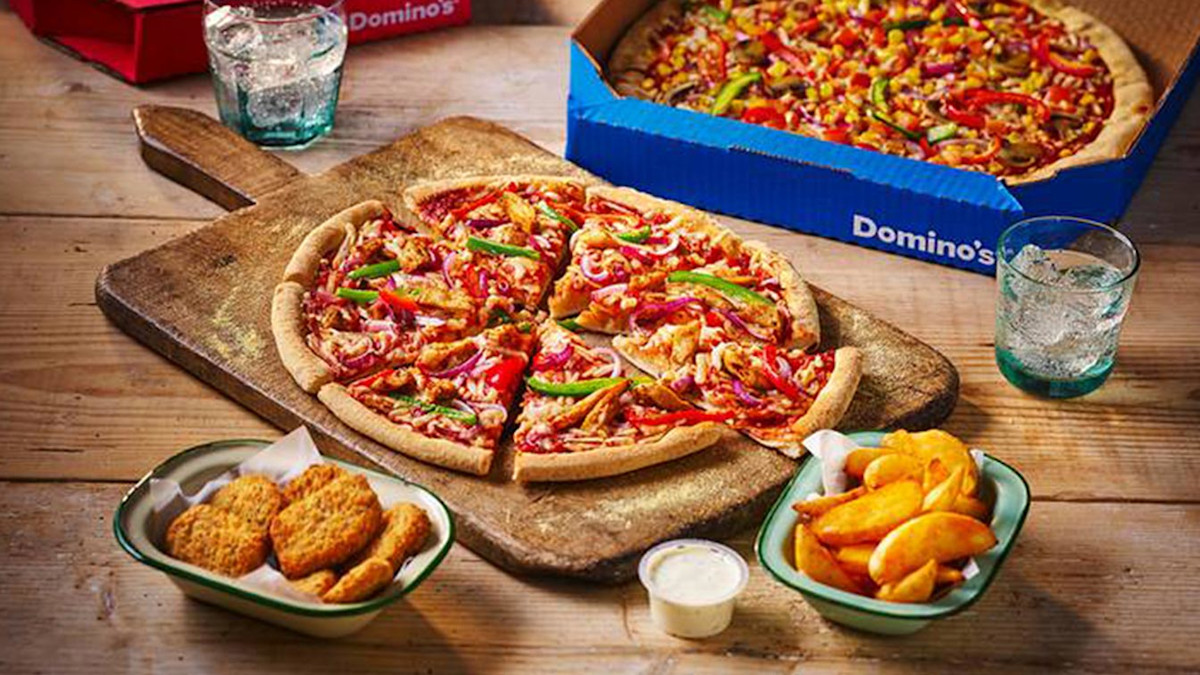 Domino's Is Adding A New Vegan Chicken Pizza And Vegan Nuggets To Its Menu TOTUM