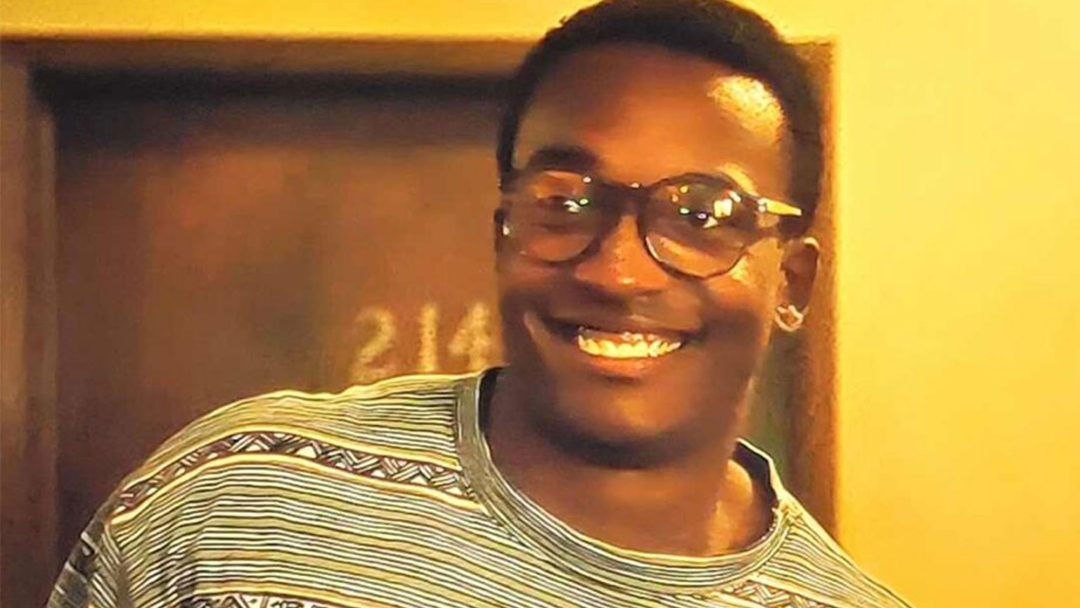 Dahmer Viewers Think Heartbreaking Tony Hughes ‘Silenced’ Episode