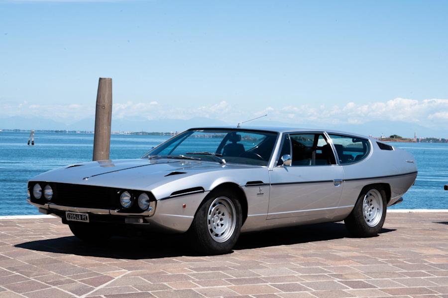 Roarington Metaland: Lamborghini Espada 400GT Coupè