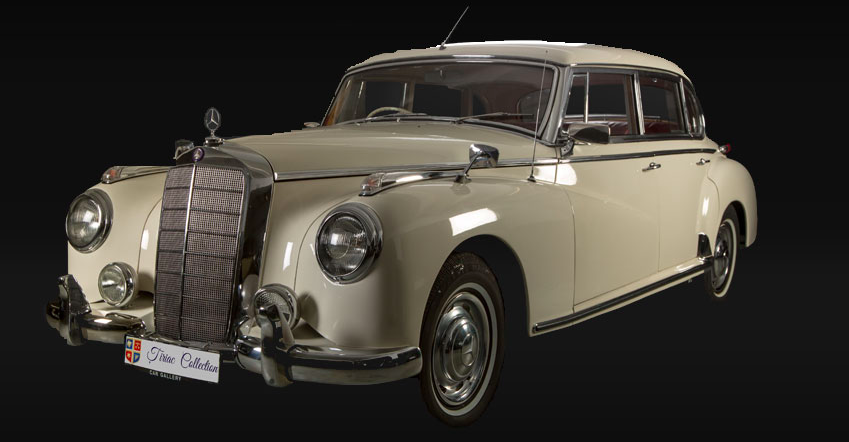 300 Saloon image