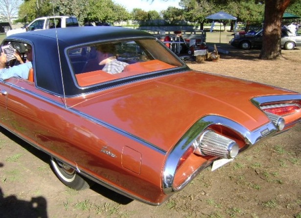 Roarington Metaland: Chrysler Turbine Car