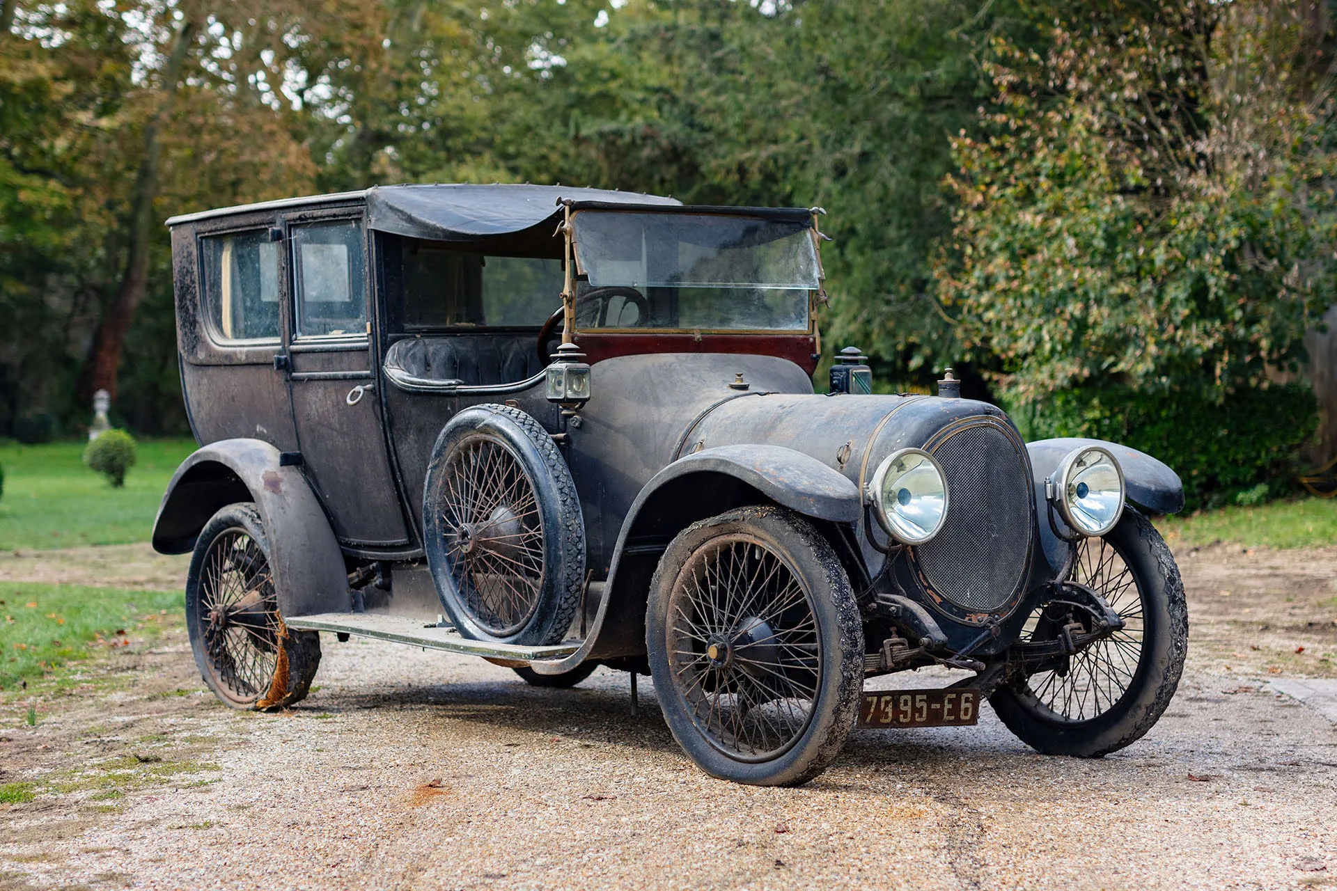 Nine good deals at Parisian auctions. This is collecting! - 1