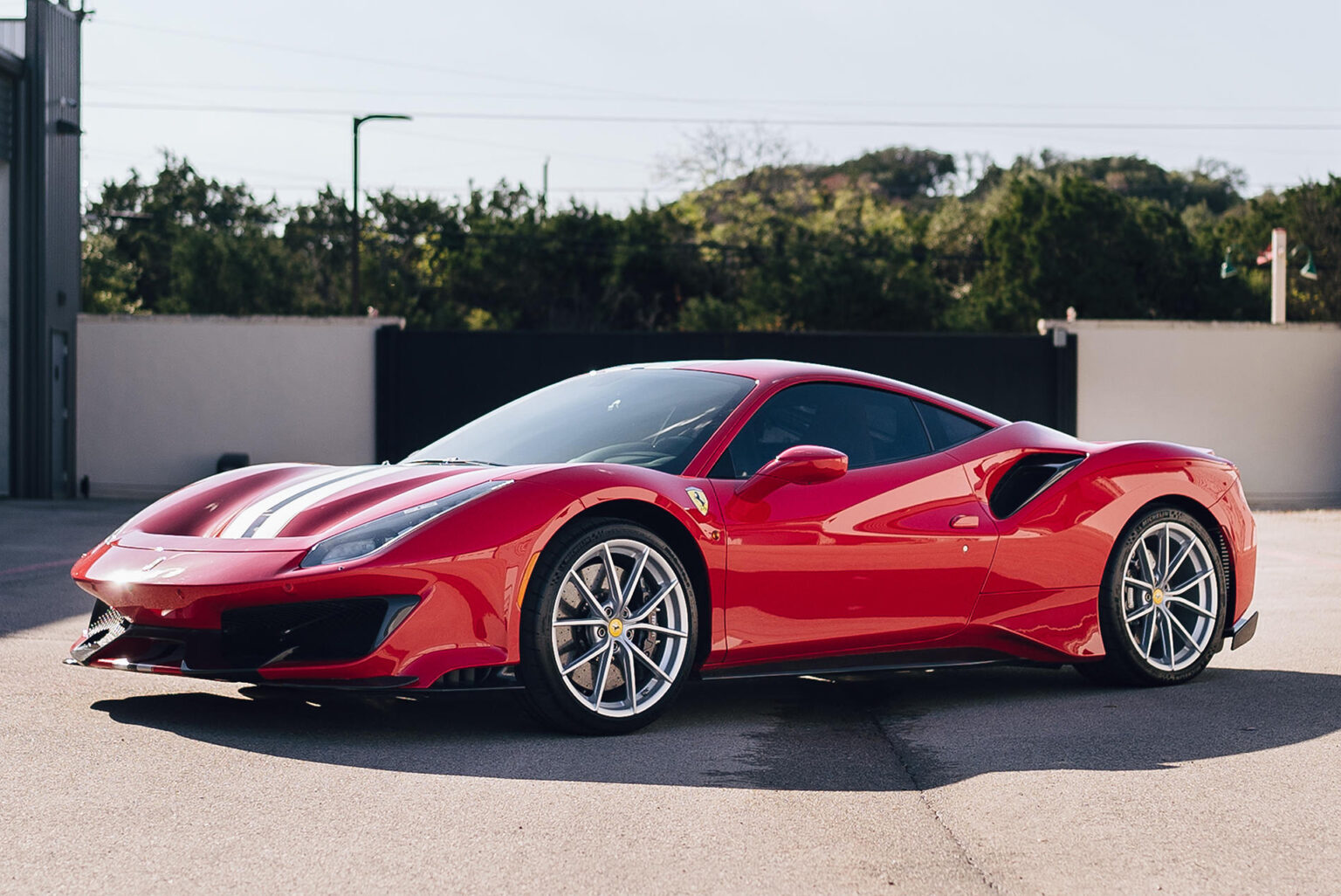 5-2019-Ferrari-488-Pista-1536x1026