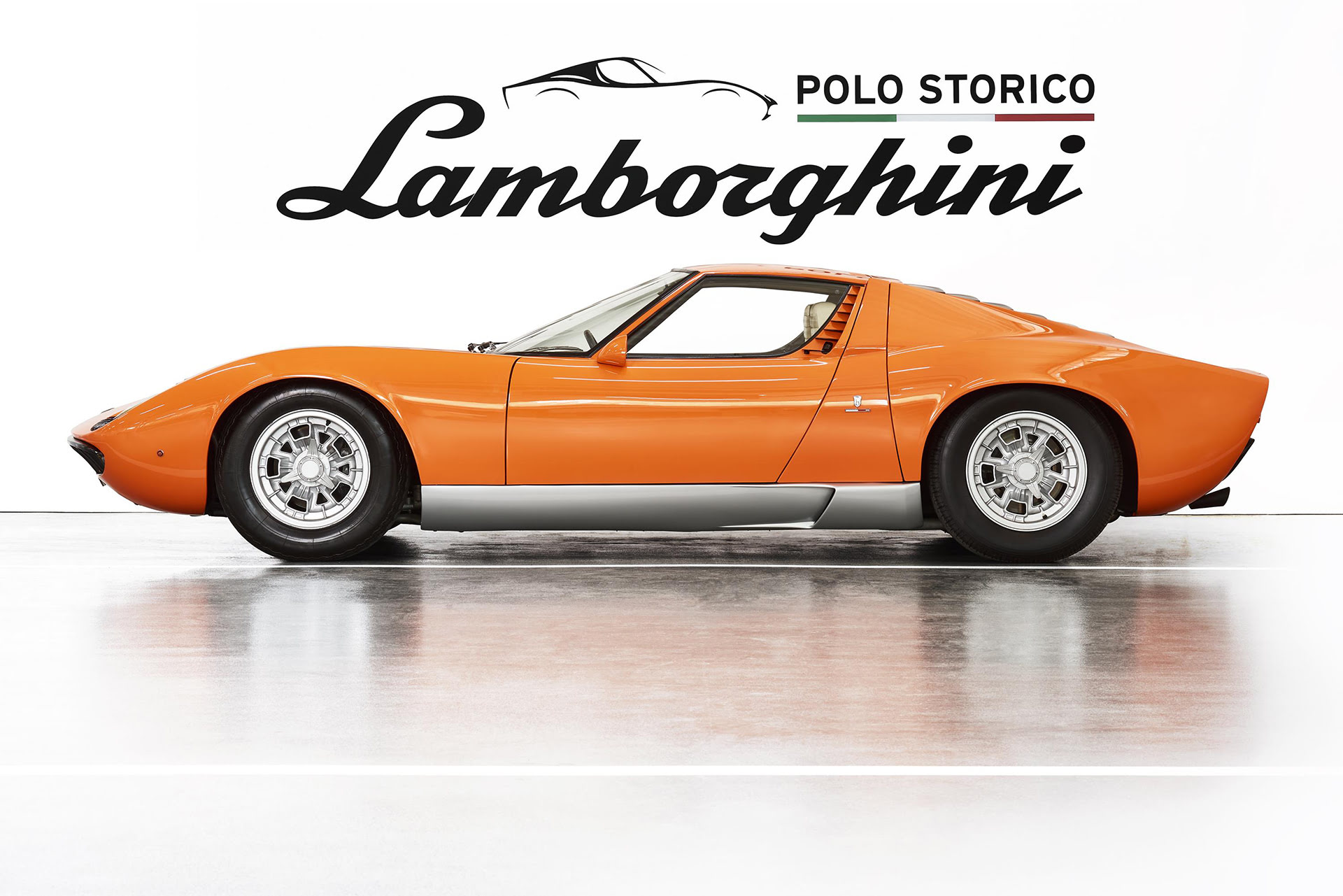 The Lamborghini Miura - 3