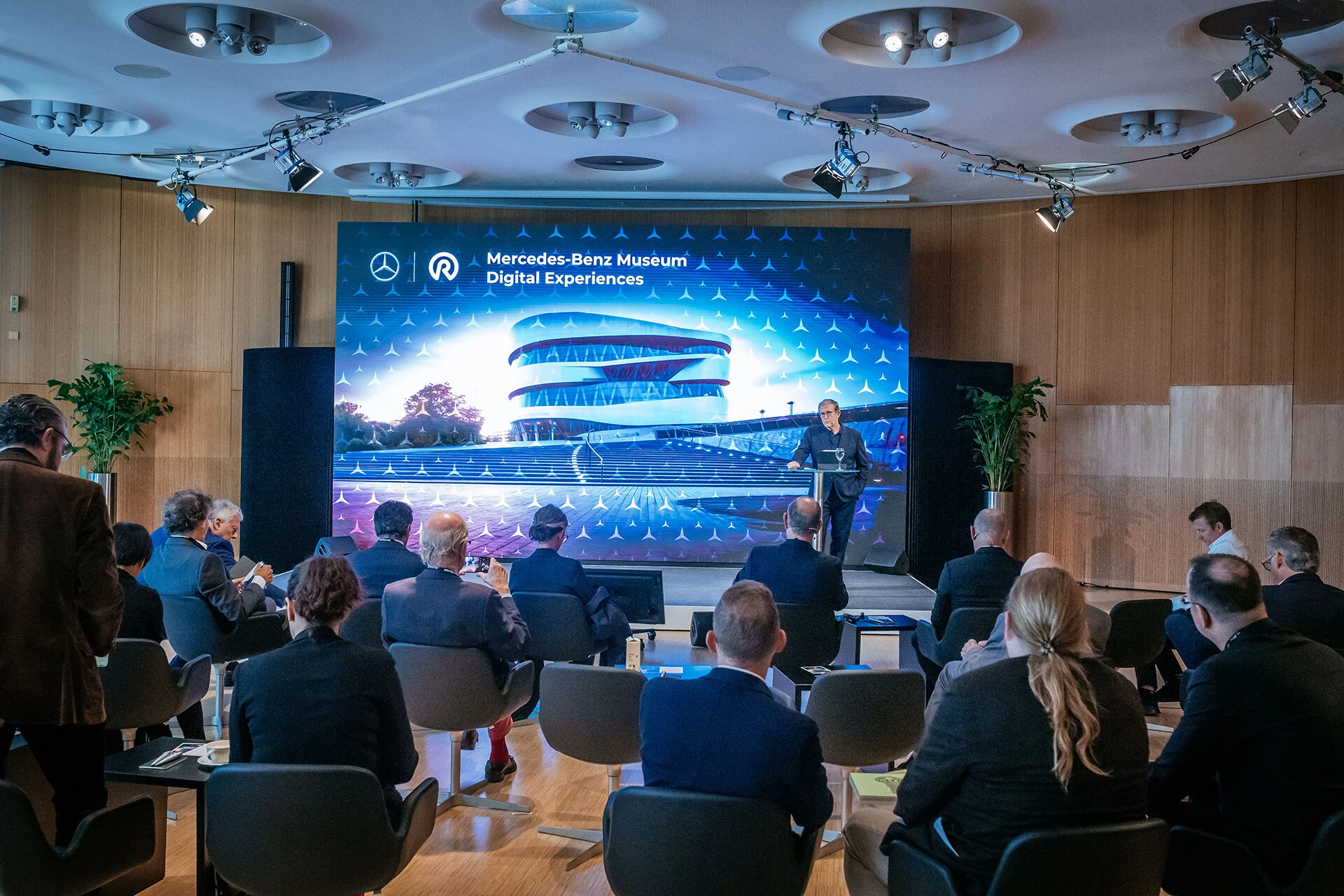 TCCT Forum 2024: Mercedes-Benz and Roarington Unite Heritage with the Digital Future image