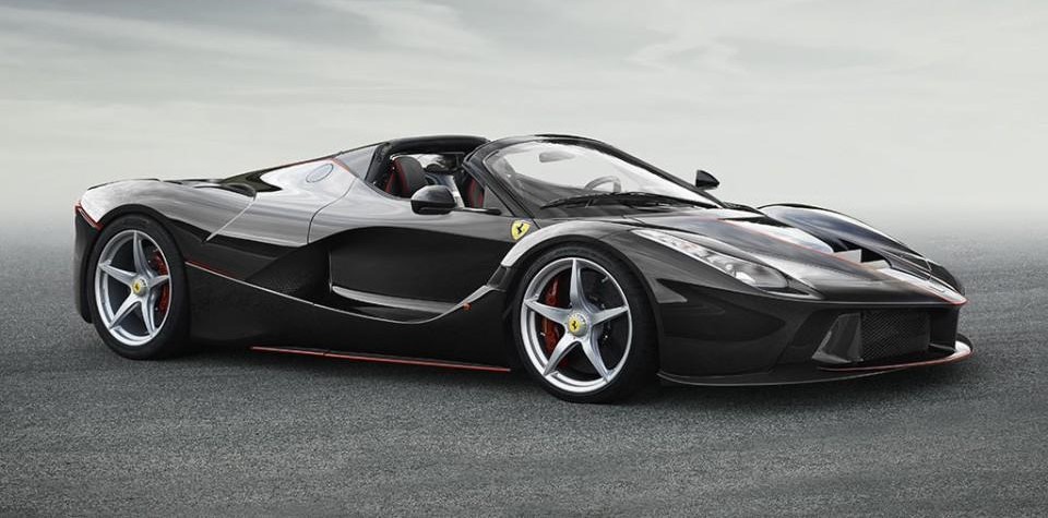 LaFerrari image 1