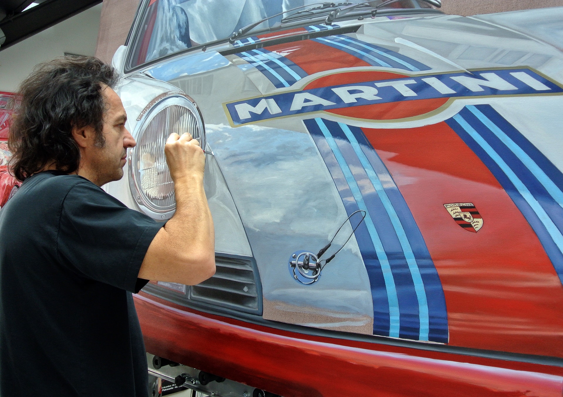 Art and Cars: Enrico Ghinato, the Reflection of Beauty