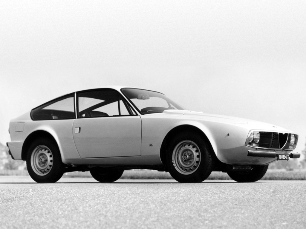 alfa romeo gt 1300 junior z 1