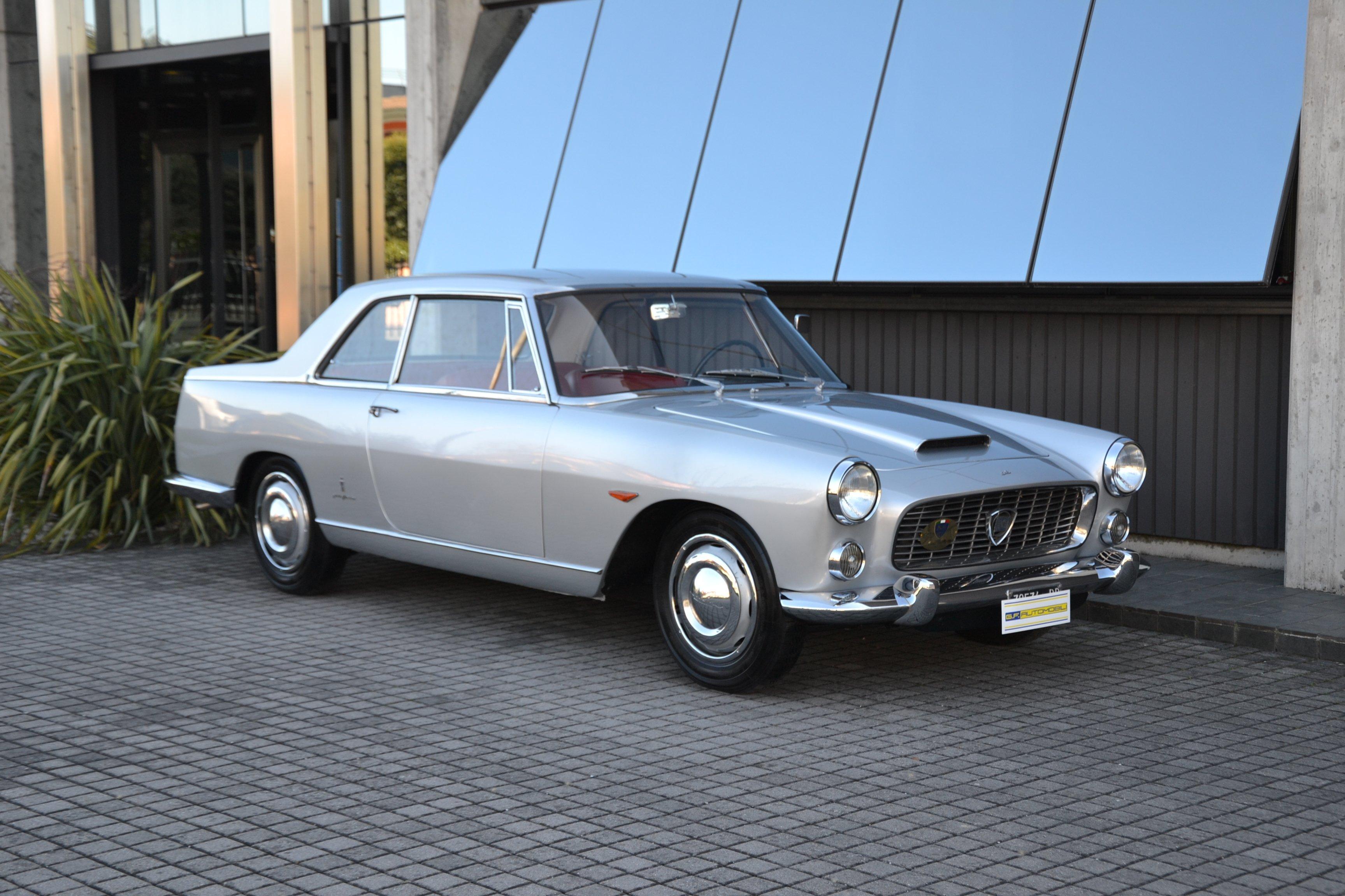 Flaminia PF Coupe image 1