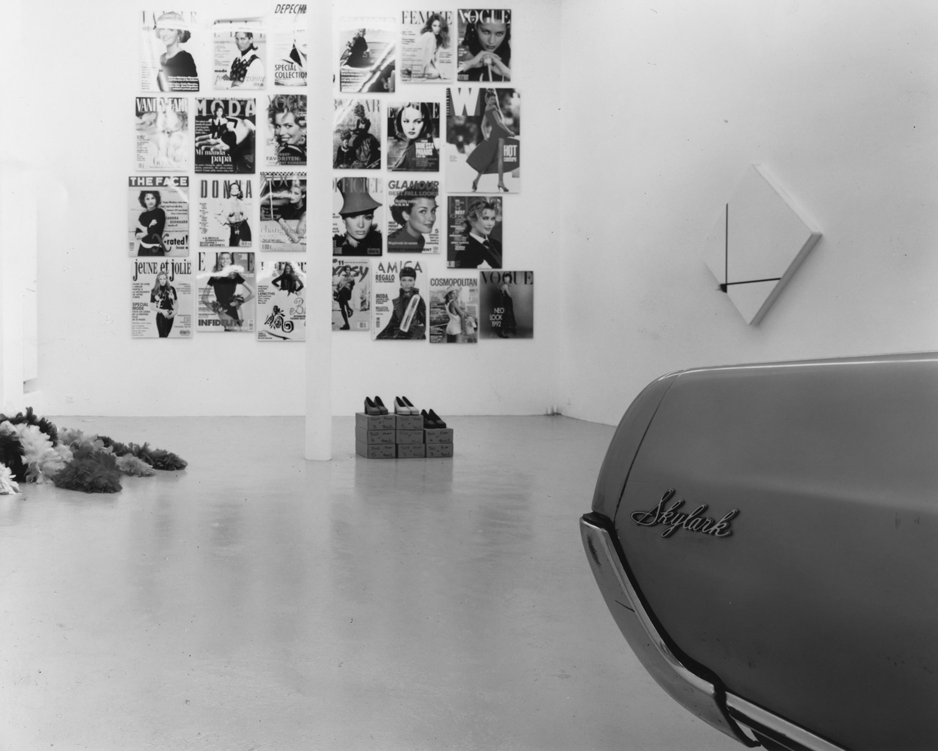 1_Art and Cars: Sylvie Fleury, the Garage of the She-Devils