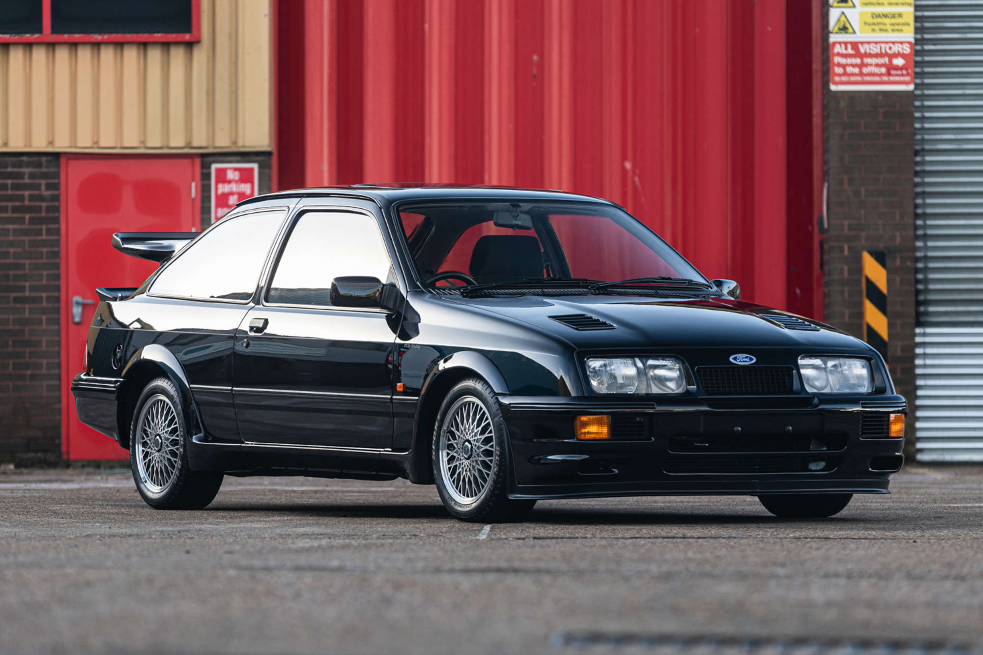 3-1987-Ford-Sierra-Cosworth-RS500