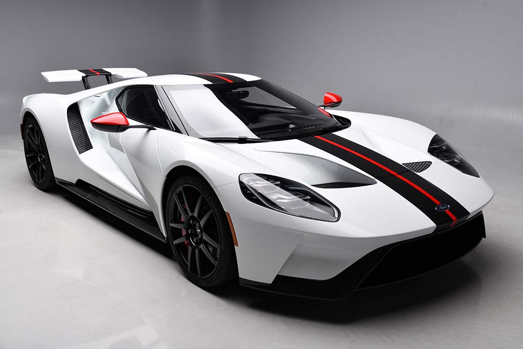 5-2020-Ford-GT-Carbon-Series
