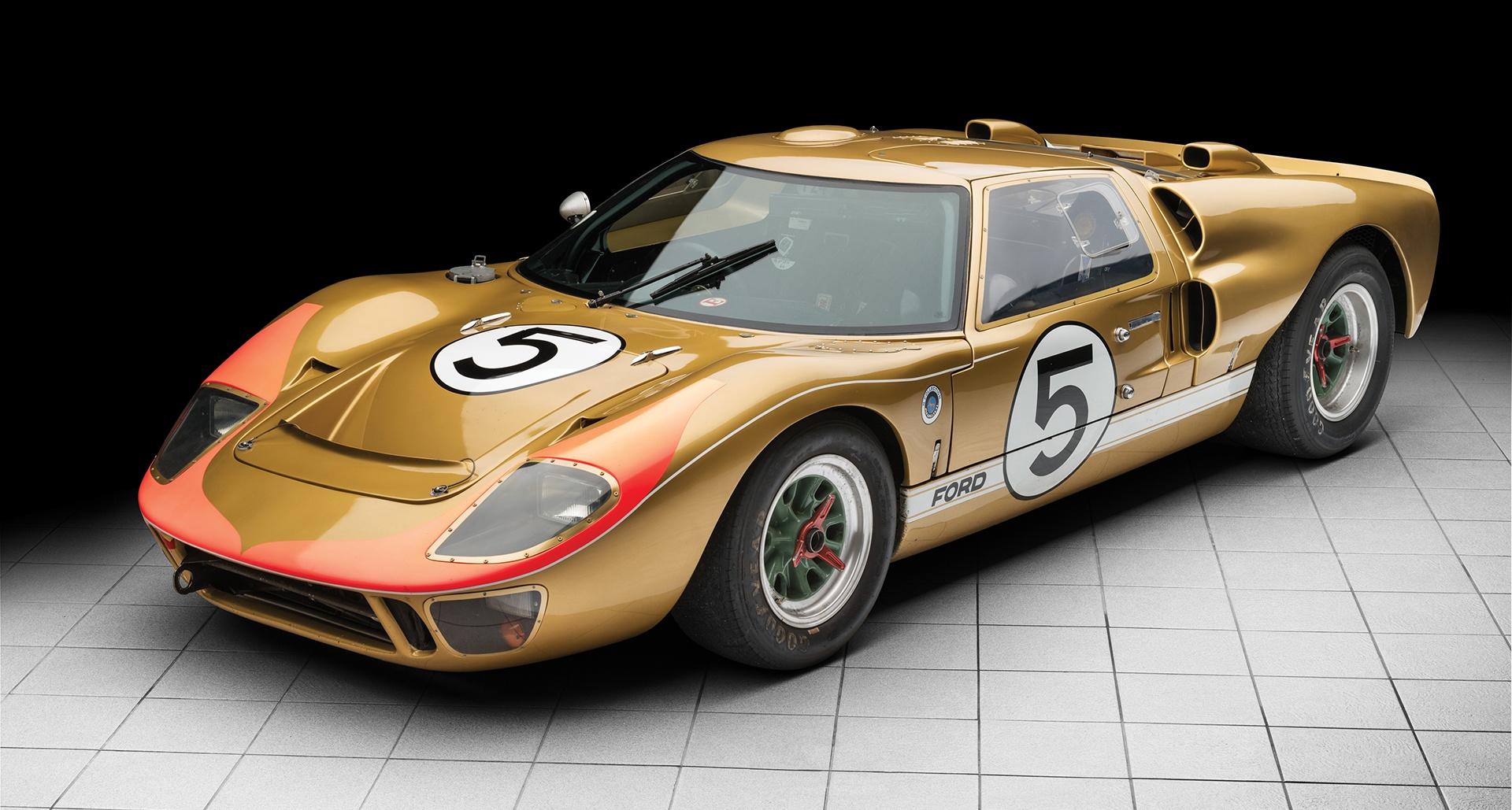 GT40 ex-Le Mans image 2