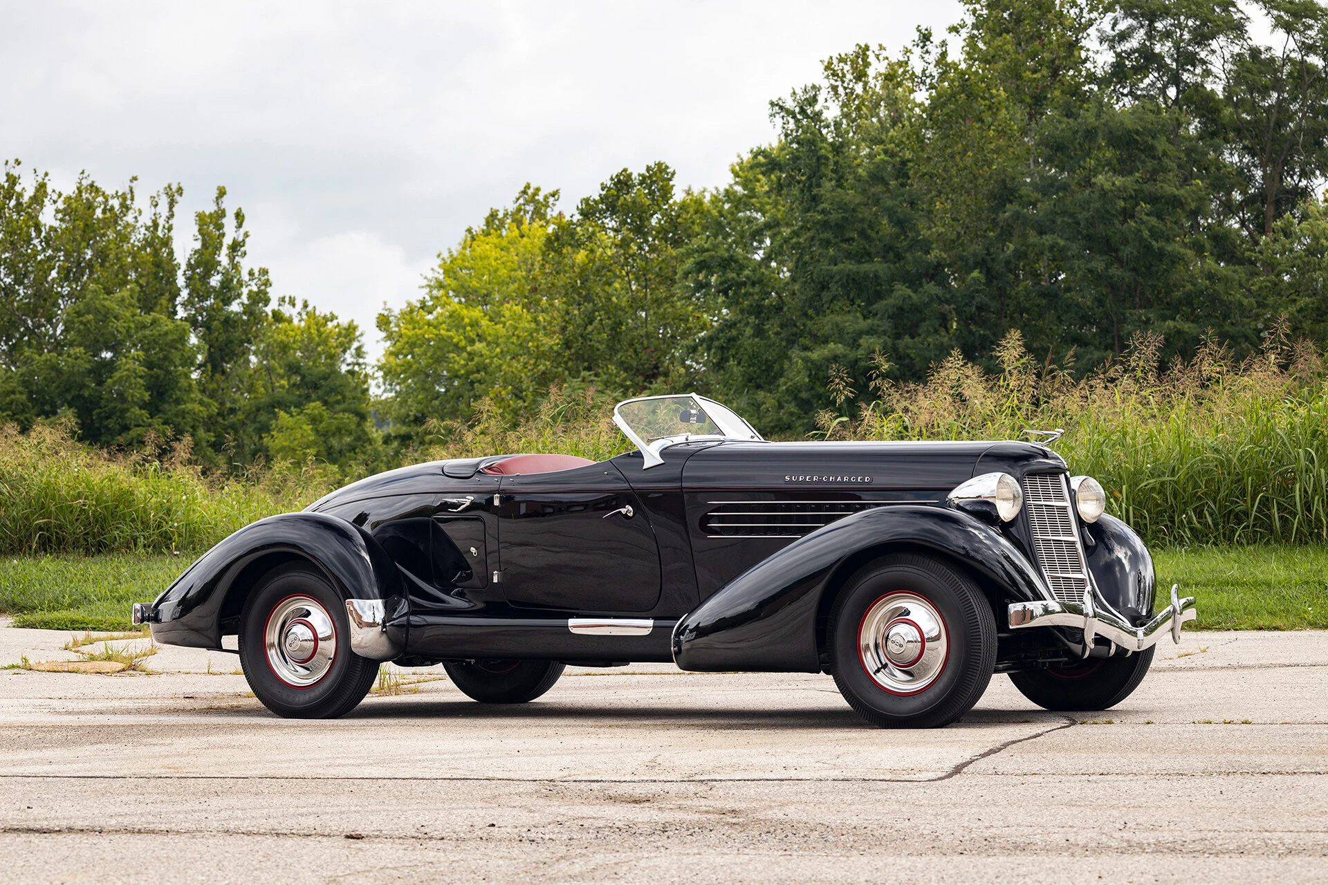 Prewar Auction Deals: Lessons from Bonhams and RM Sotheby's image