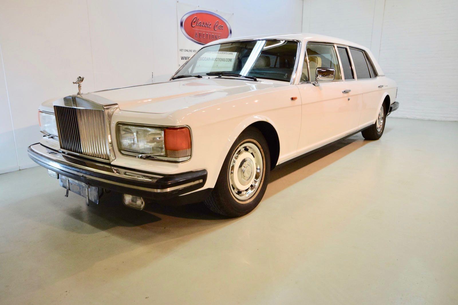 Silver Cloud III Drophead Coupé image 2