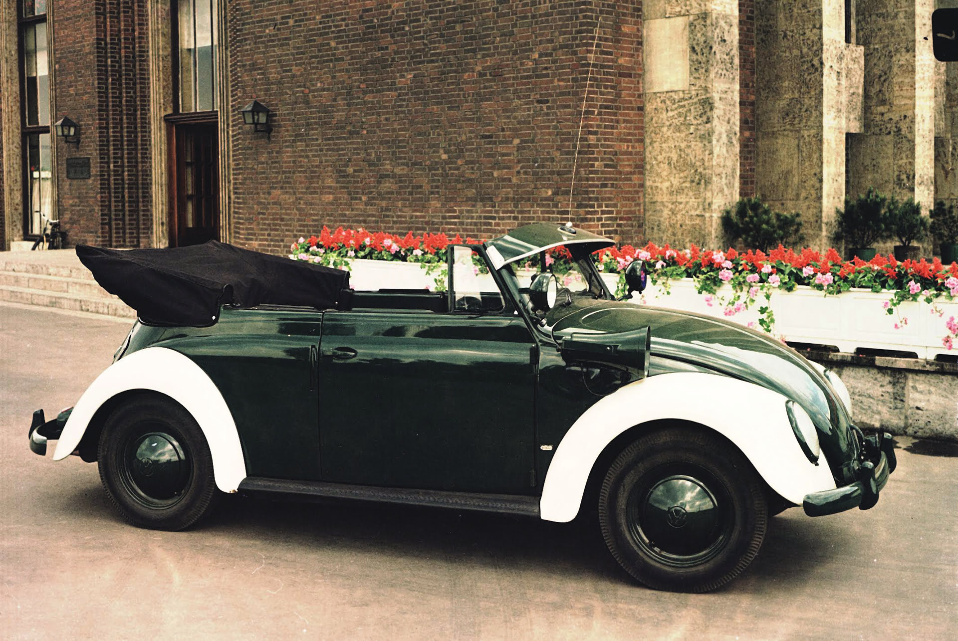 Police Cars Extravaganza – Part 6: Germany Über Alles - 1
