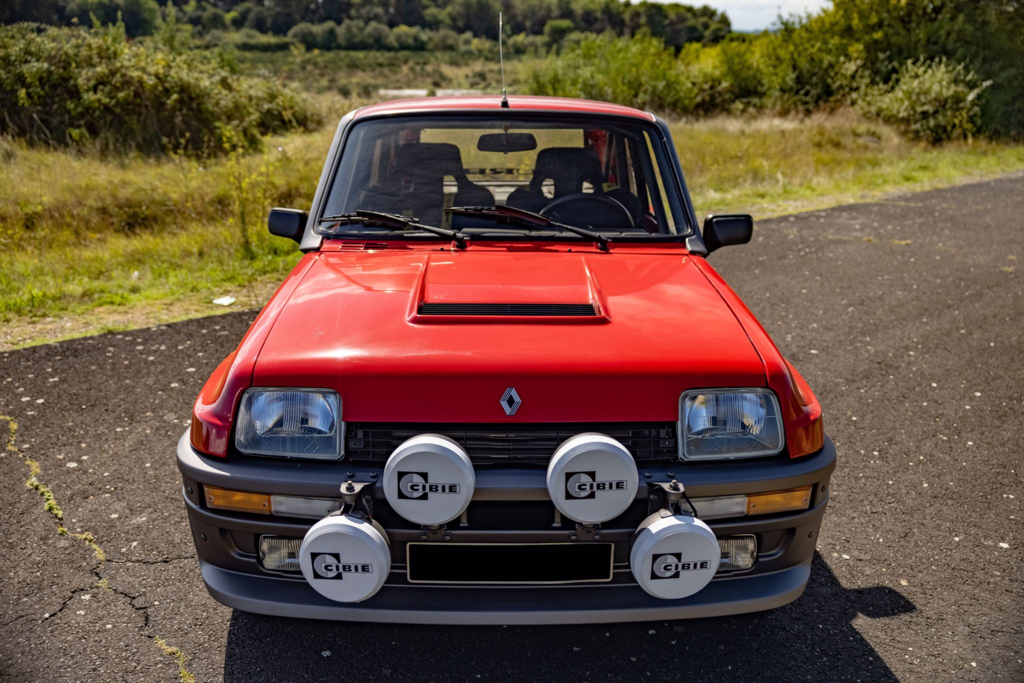 6-1985-Renault-5-Turbo-2-2048x1366