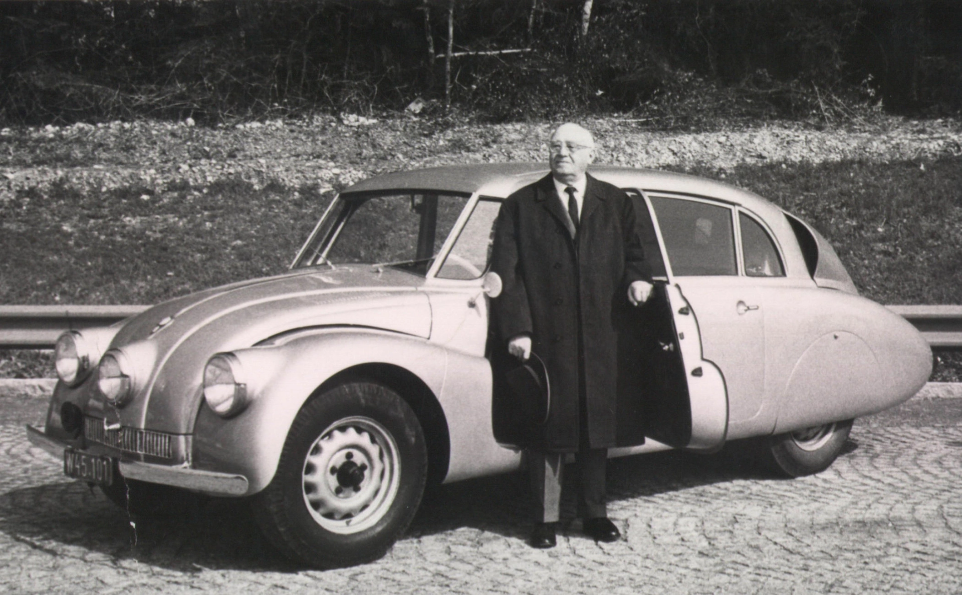 Unforgettable Car Geniuses: Hans Ledwinka image