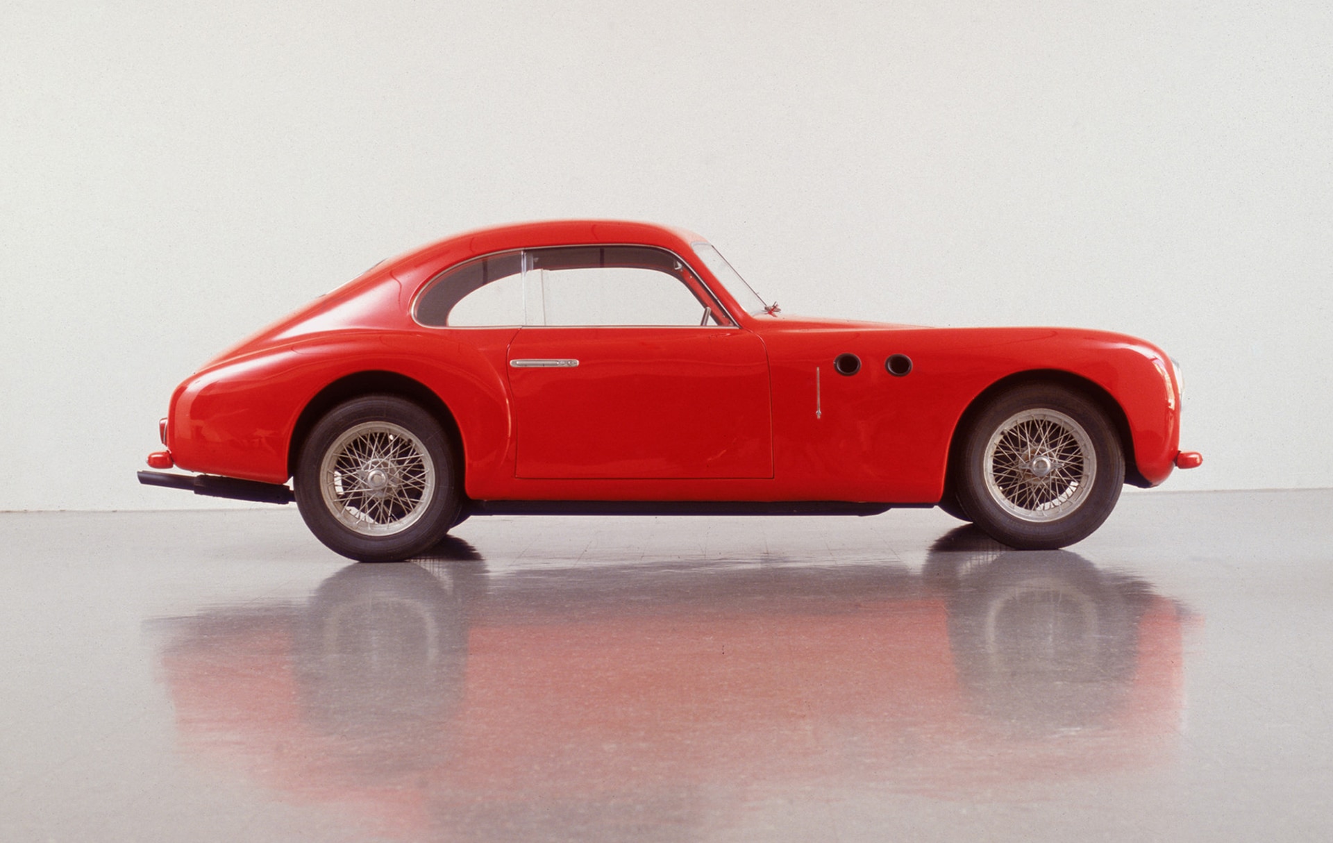 2_The Queens of the 1000 Miglia: Cisitalia 202 – Speed and Art