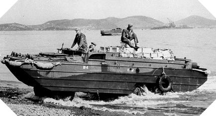 AMPHIBIOUS VEHICLE DUKW image 3