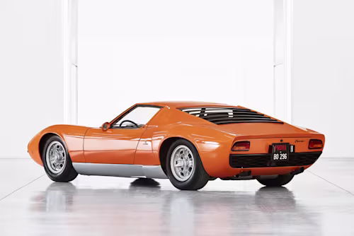 The Lamborghini Miura - 4