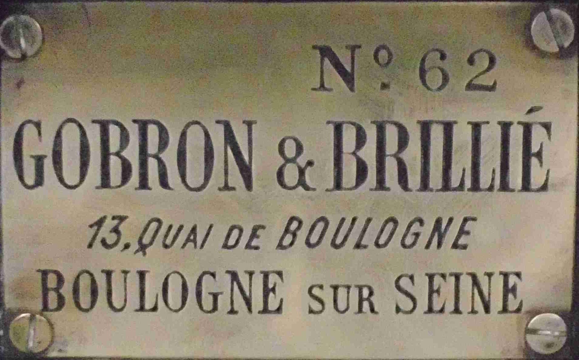 Gobron-Brille logo